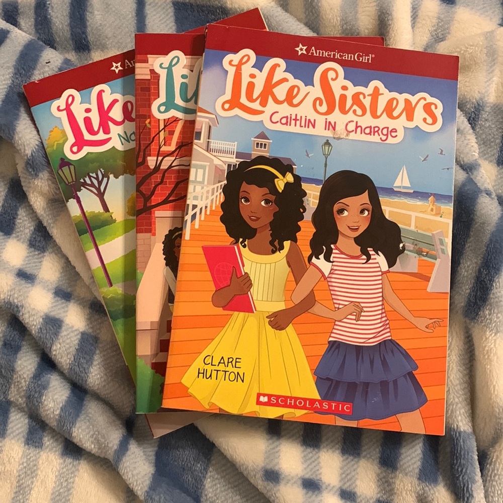 selling my old books!! 📚
